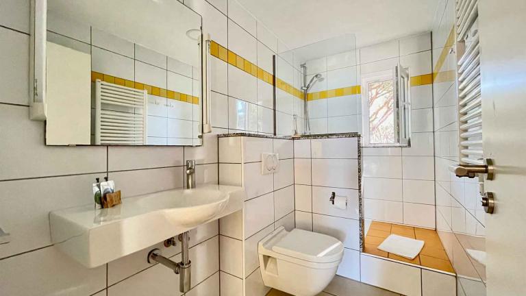 Badezimmer Dusche Apartment für 4 Personen CarolinaMar 